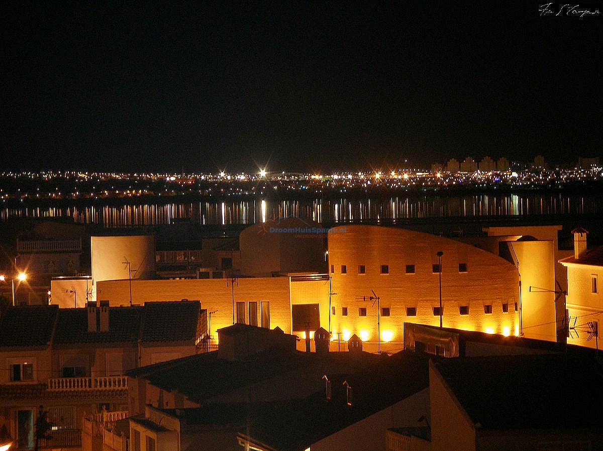 l_droomhuisspanje-montesinos_de_noche